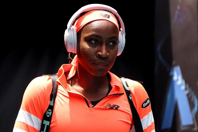 [高尔夫]女子前十：提提库飙升到第二 殷若宁下降到第四0.