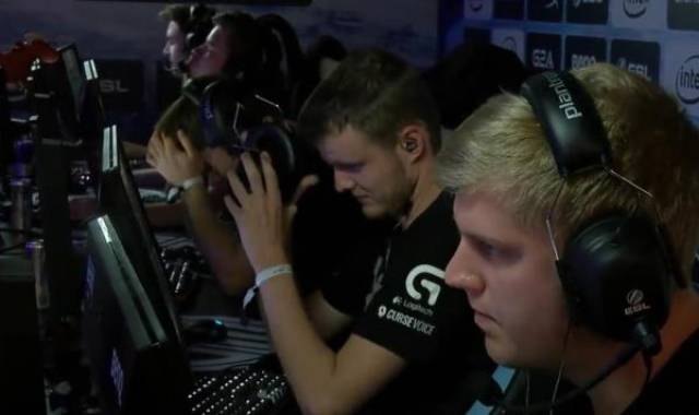 唐斯完成一 唐斯完成一