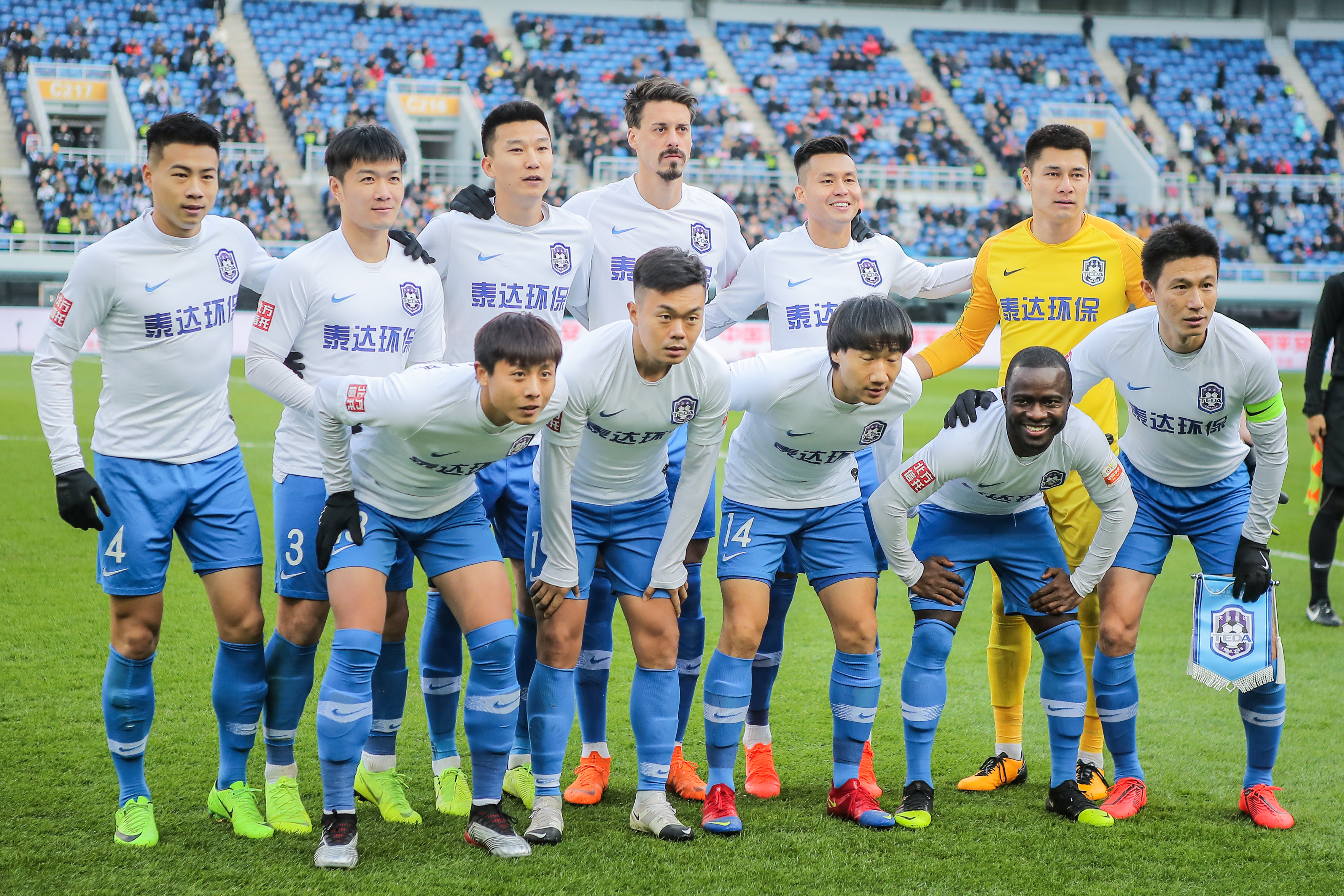 阿尔维斯二 阿尔维斯二
